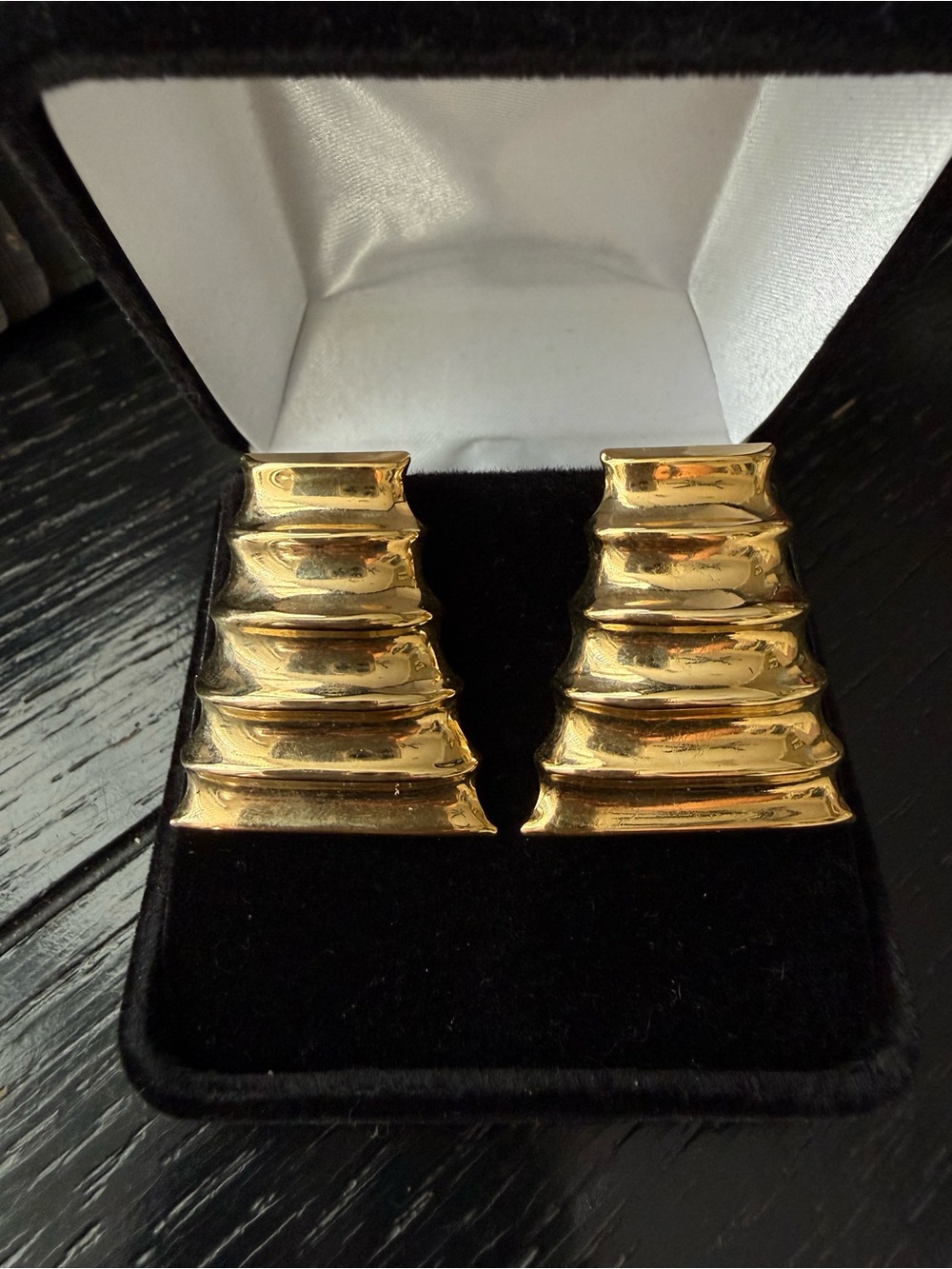 Vintage Gold Tiered Pyramid Earrings - Picture 3 of 6